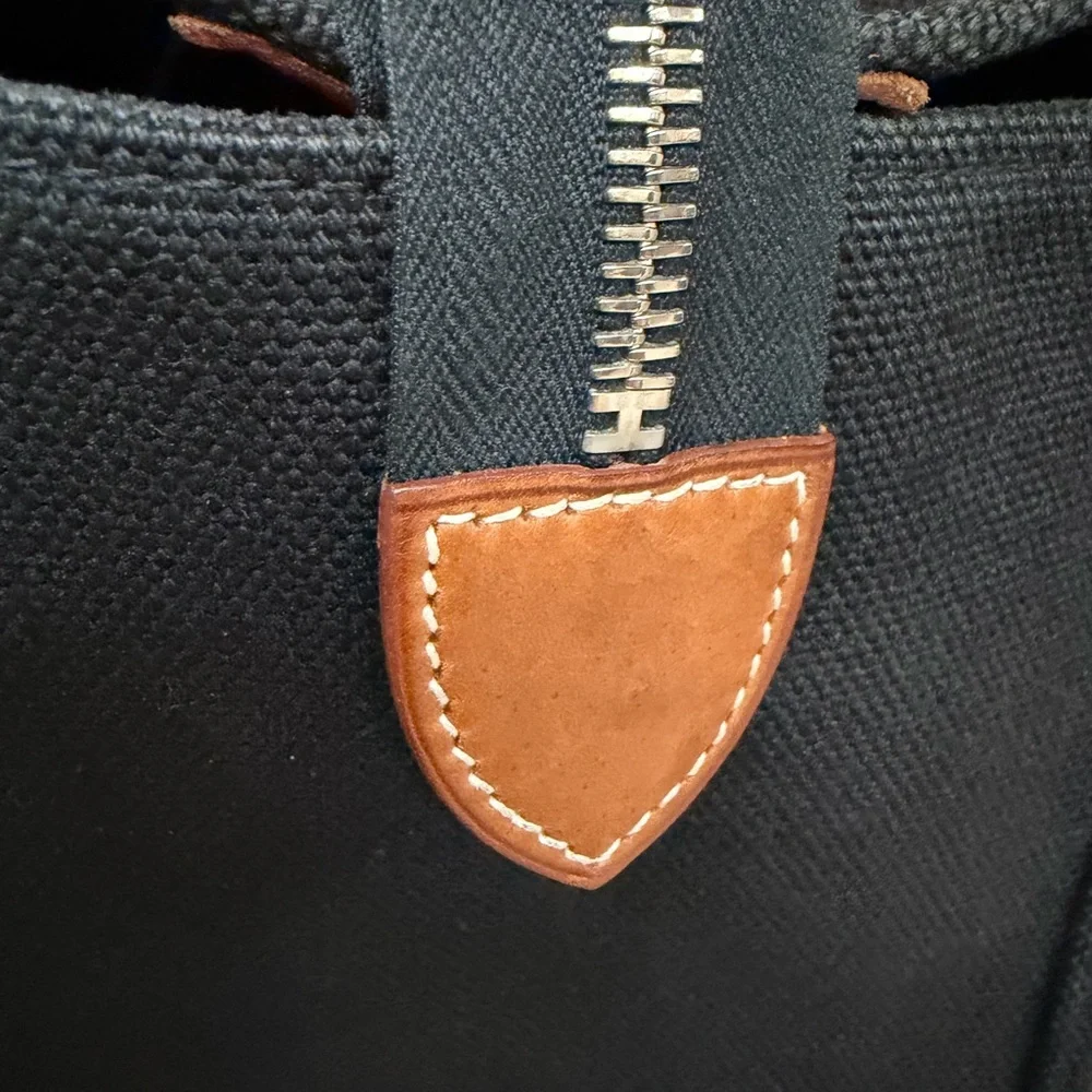 Hermes Black Tote with Tan Handles - Picture 4 of 12